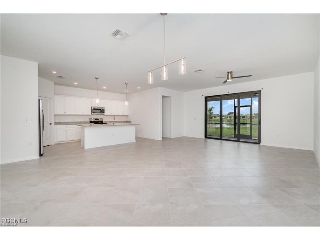 14580 Palamos Circle Fort Myers FL 33905 2025021586 image3