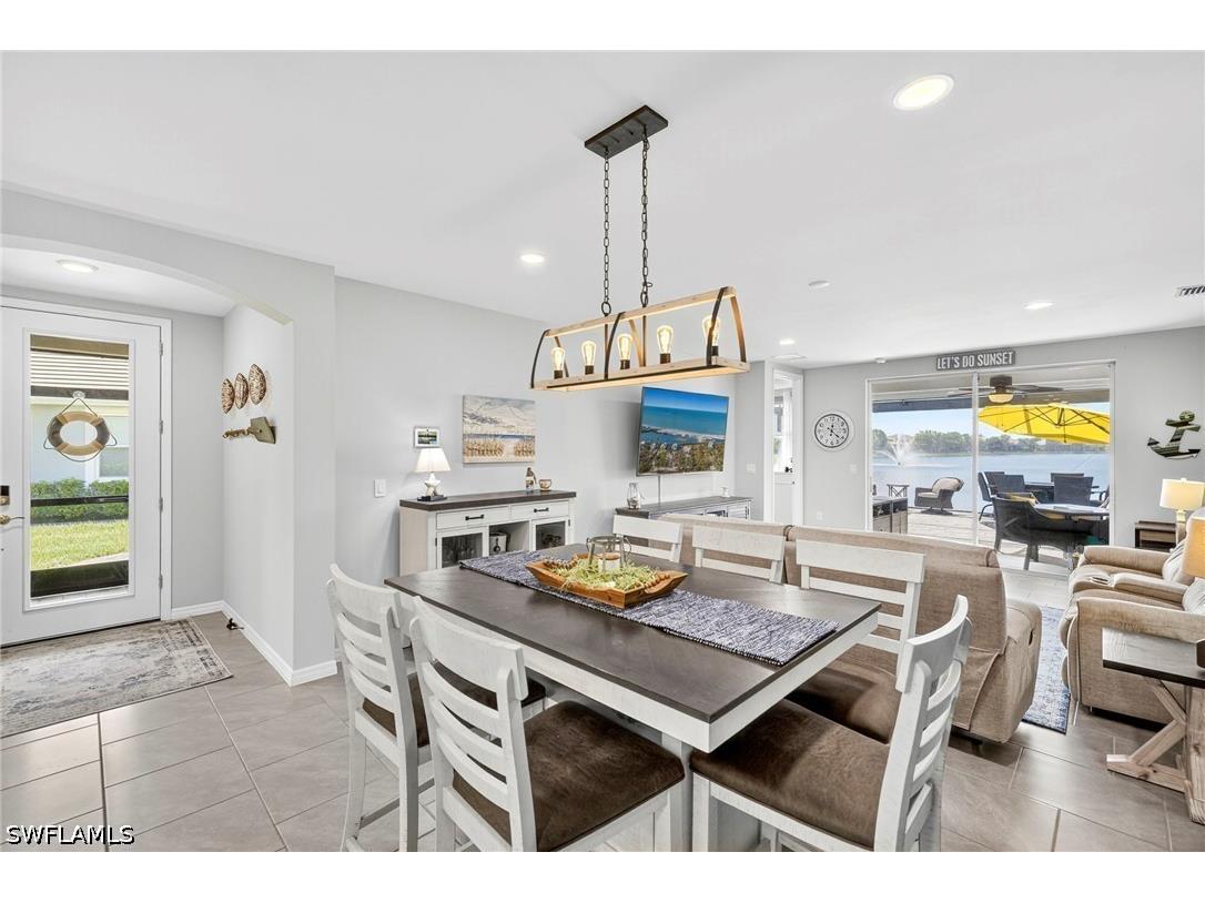 14582 Edgewater Circle Naples FL 34114 226019188 image4