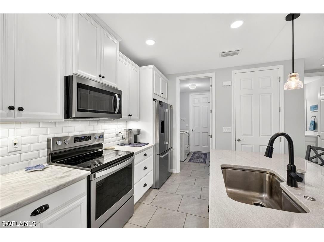 14582 Edgewater Circle Naples FL 34114 226019188 image7