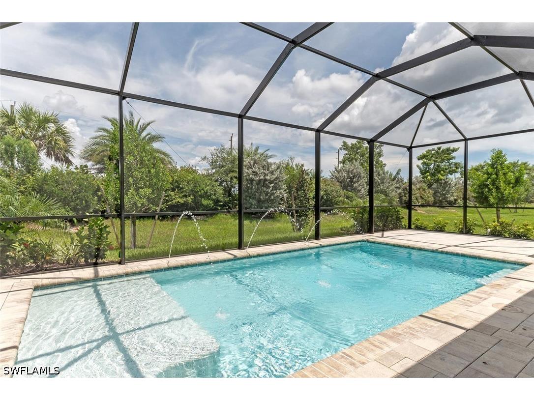 14586 Tropical Drive Naples FL 34114 226016274 image1