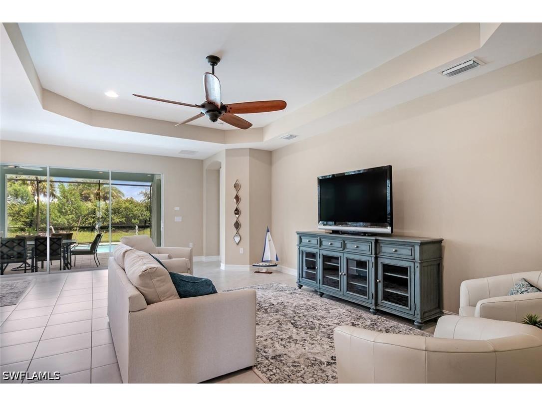 14586 Tropical Drive Naples FL 34114 226016274 image3
