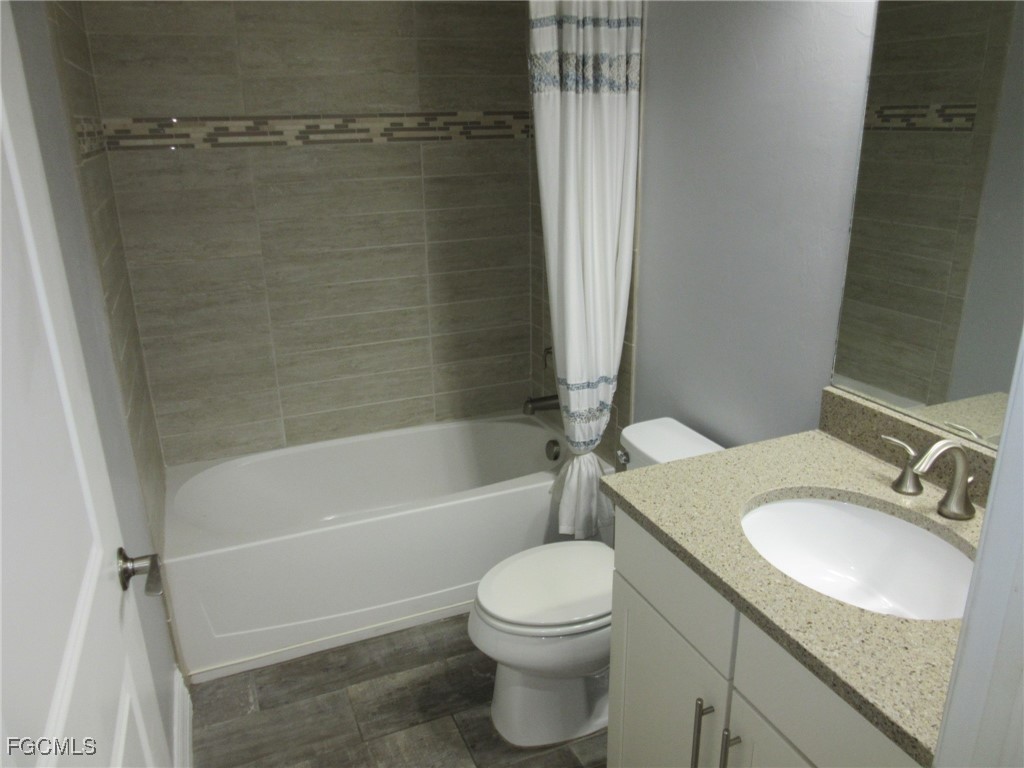 14589 Laguna Drive Fort Myers FL 33908 2025006327 image6