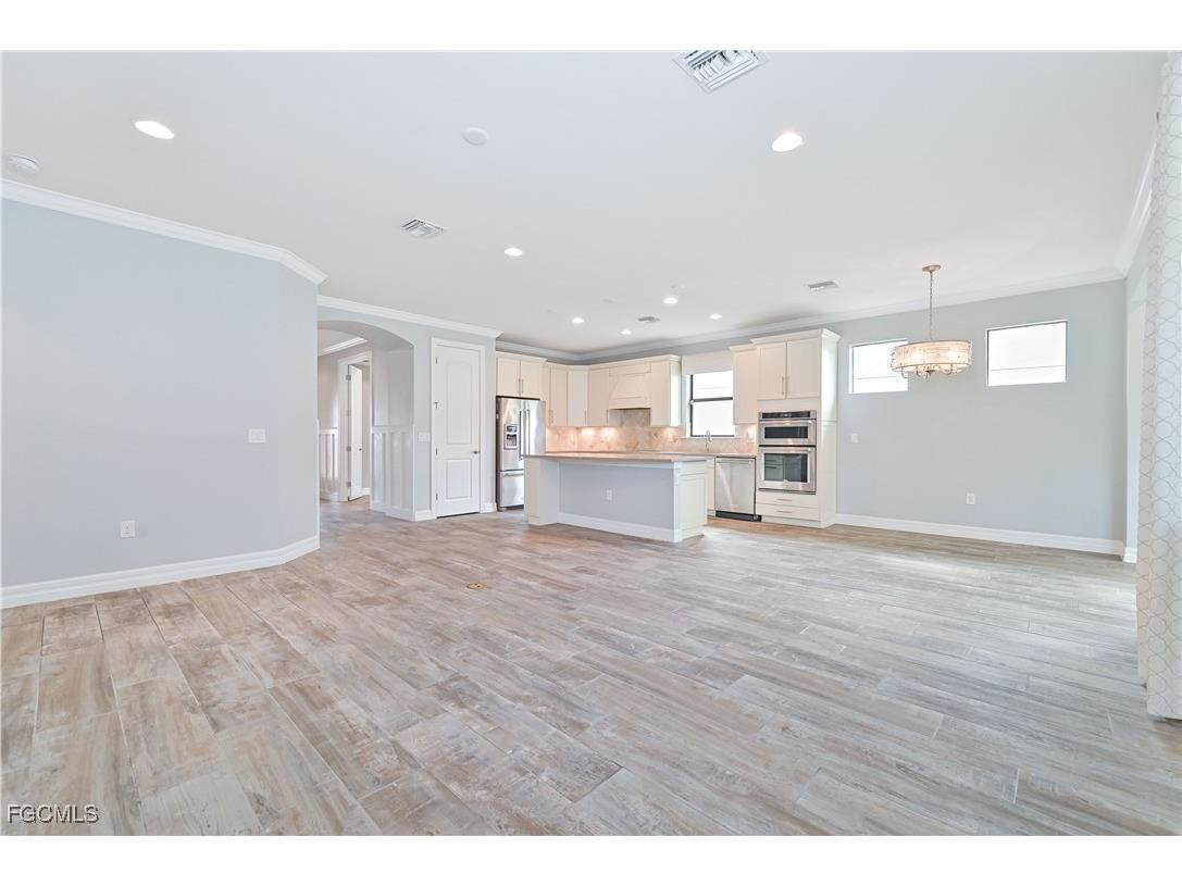 14589 Laguna Drive Fort Myers FL 33908 2026005978 image10