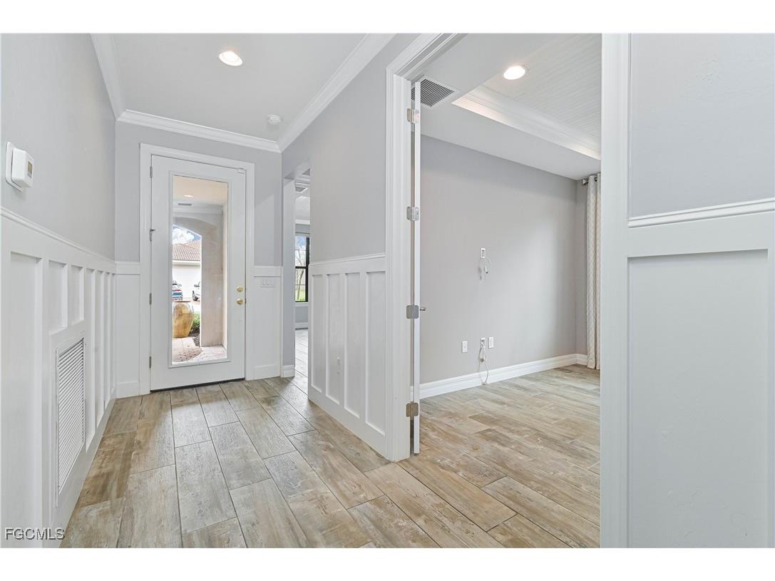 14589 Laguna Drive Fort Myers FL 33908 2026005978 image7