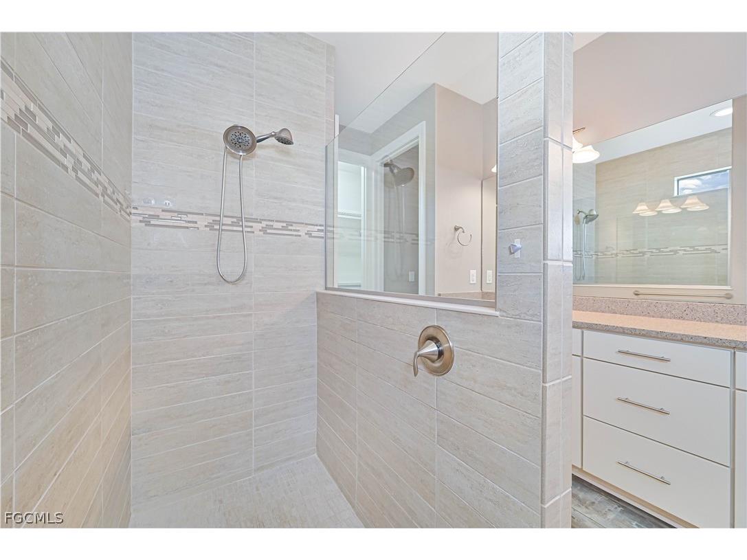 14589 Laguna Drive Fort Myers FL 33908 2026013036 image21