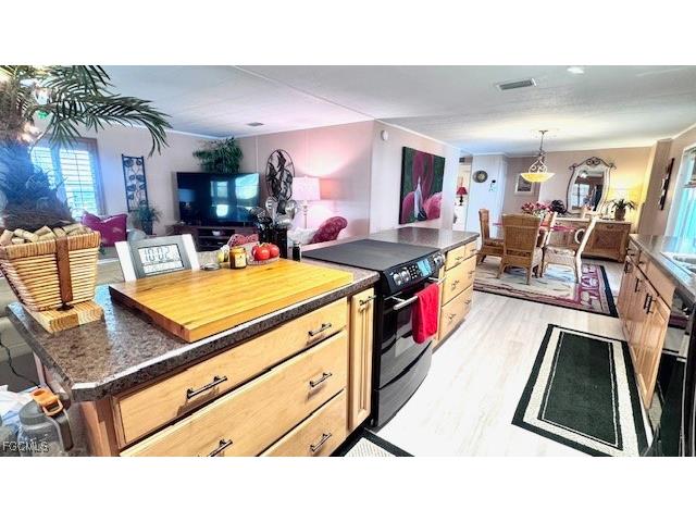 14590 Paul Revere Loop North Fort Myers FL 33917 2025022425 image2