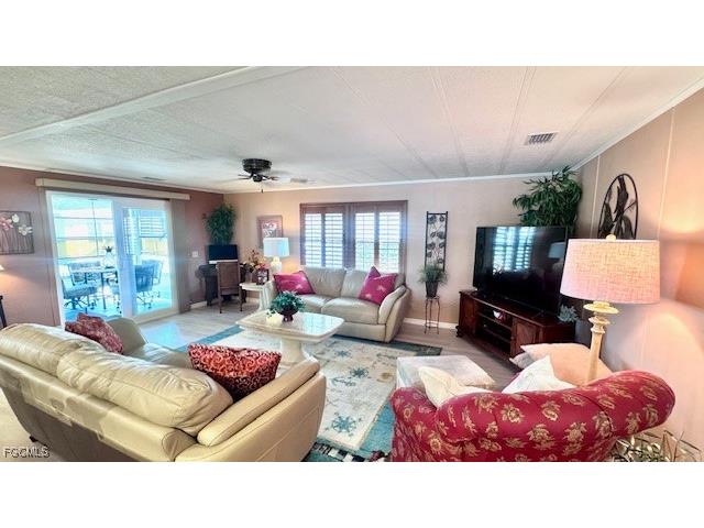 14590 Paul Revere Loop North Fort Myers FL 33917 2025022425 image4