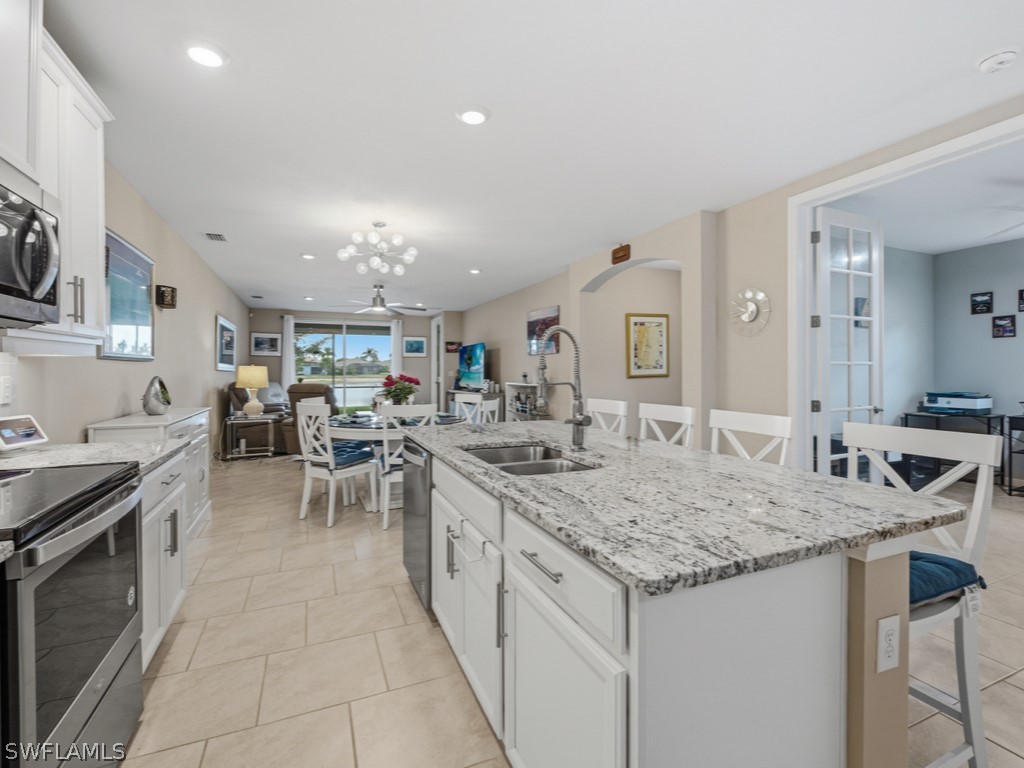 14591 Edgewater Circle Naples FL 34114 226008071 image3