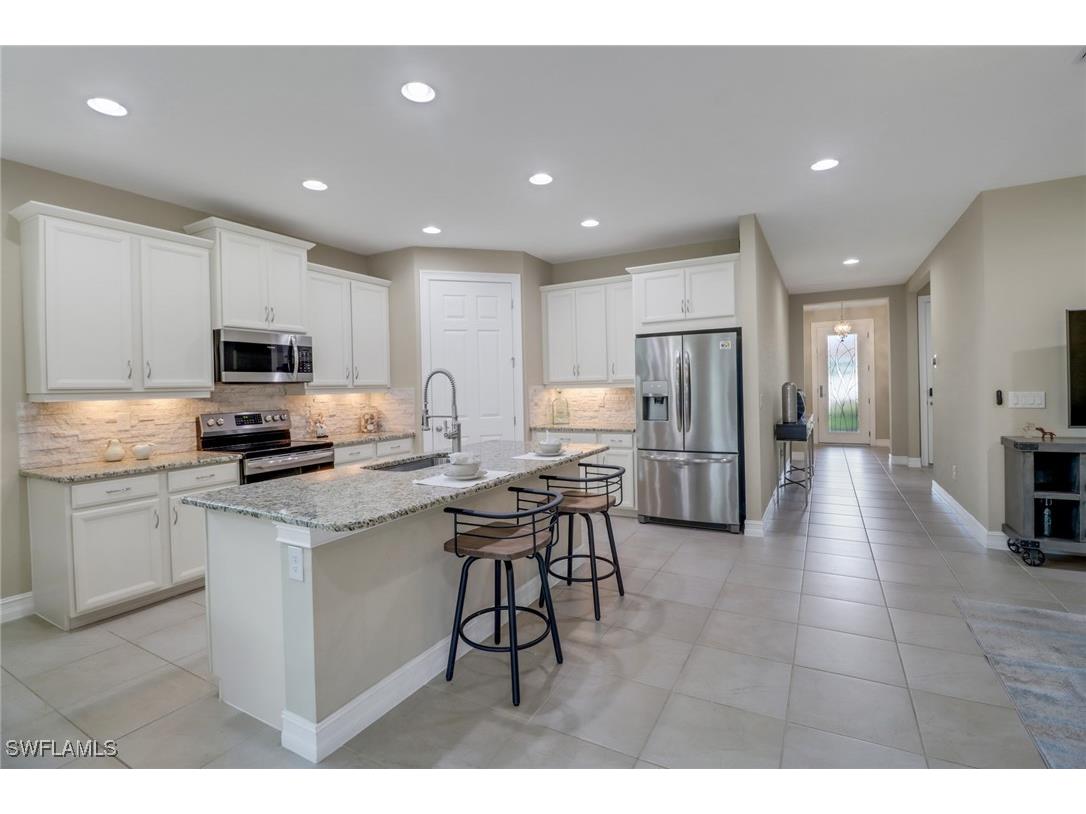 14594 Tropical Drive Naples FL 34114 225054111 image1