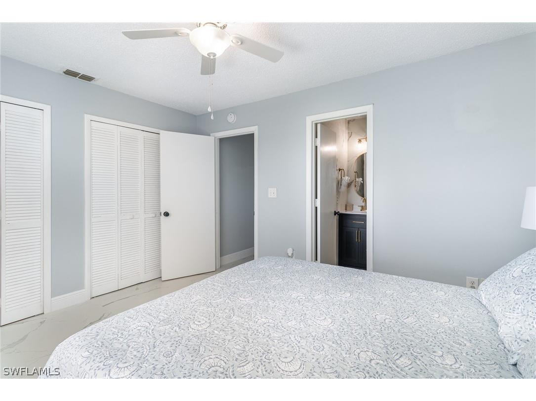 146 Clyburn Way W #I-6 Marco Island FL 34145 226010224 image17