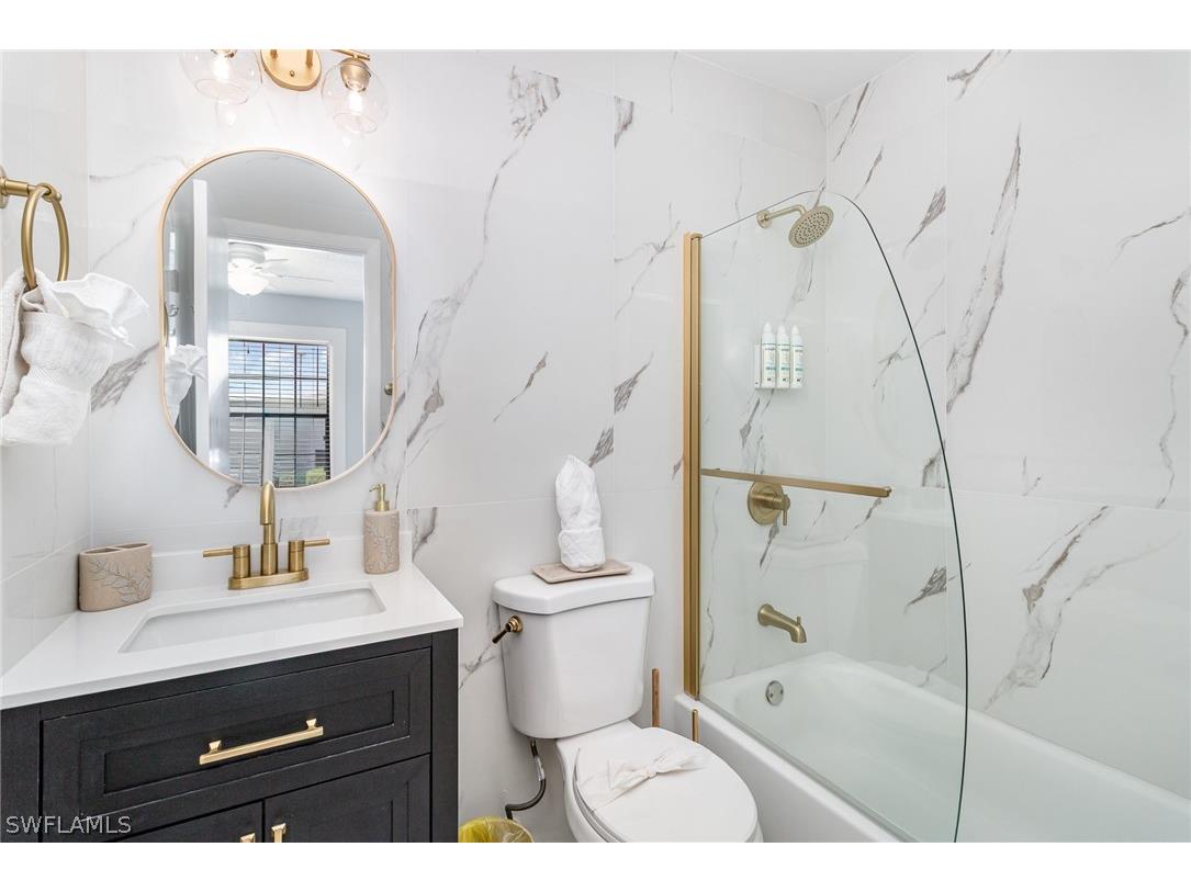 146 Clyburn Way W #I-6 Marco Island FL 34145 226010224 image18