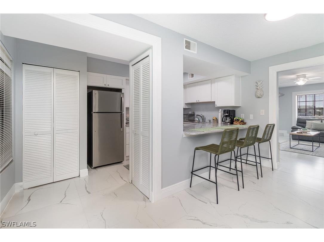 146 Clyburn Way W #I-6 Marco Island FL 34145 226010224 image9