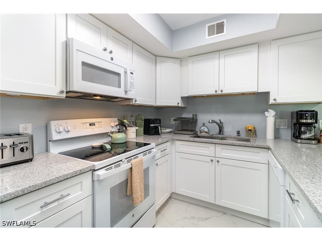 146 Clyburn Way W #I-6 Marco Island FL 34145 226019300 image12
