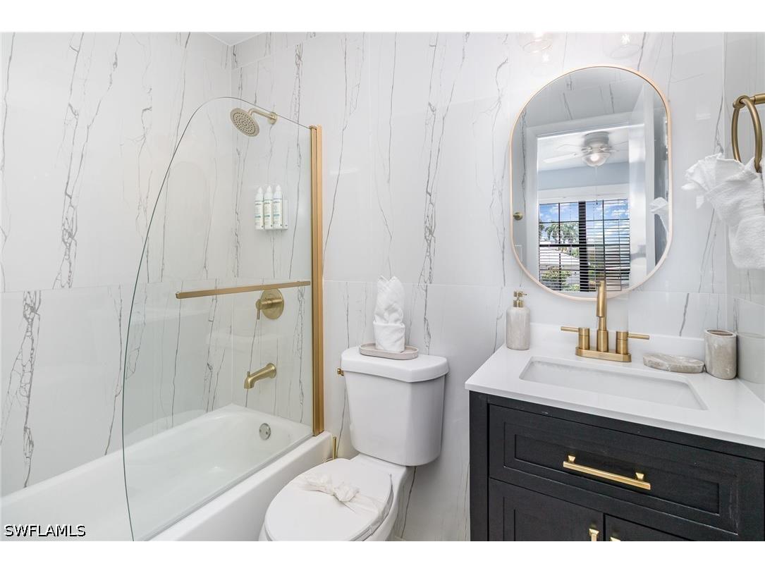146 Clyburn Way W #I-6 Marco Island FL 34145 226019300 image21