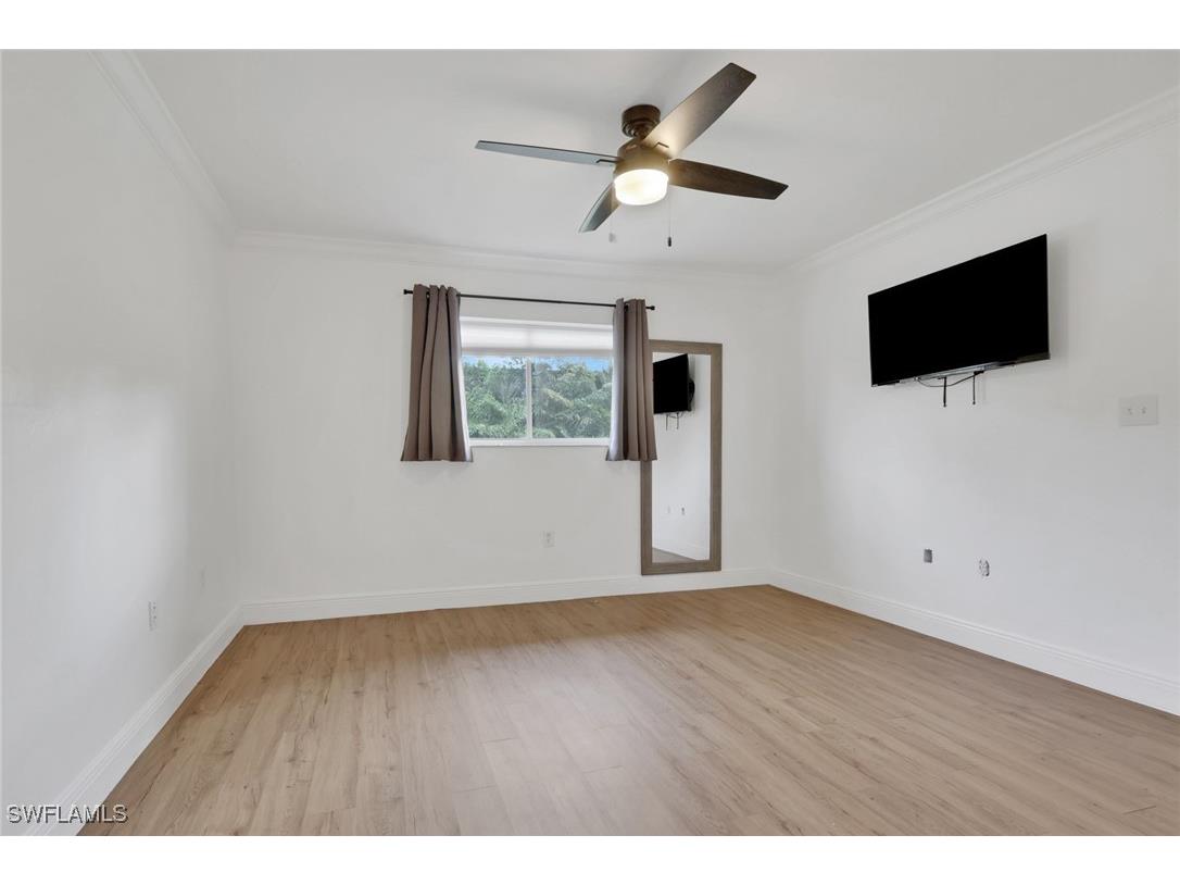 146 Cypress Way E #807 Naples FL 34110 225078614 image16