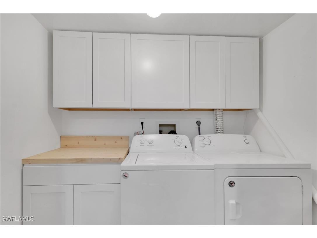 146 Cypress Way E #807 Naples FL 34110 225078614 image24