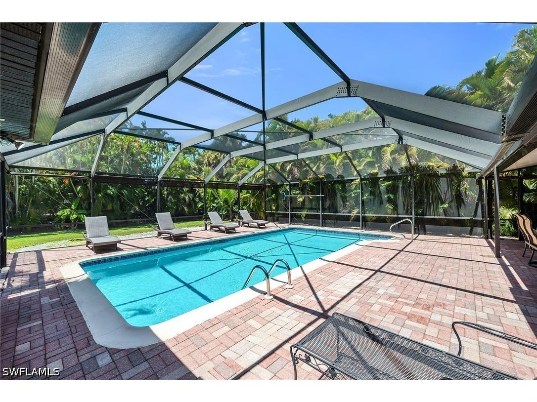 146 Greenbrier Street Marco Island FL 34145 226016733 image1