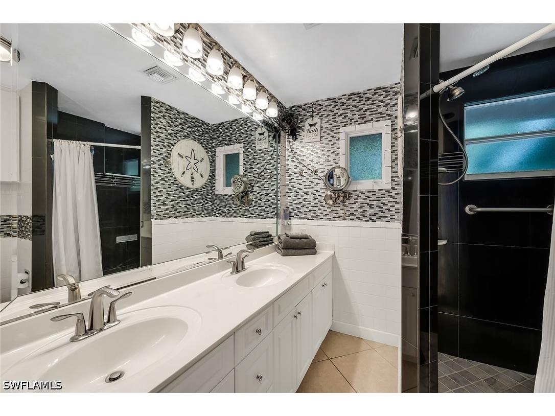 146 Greenbrier Street Marco Island FL 34145 226016733 image16
