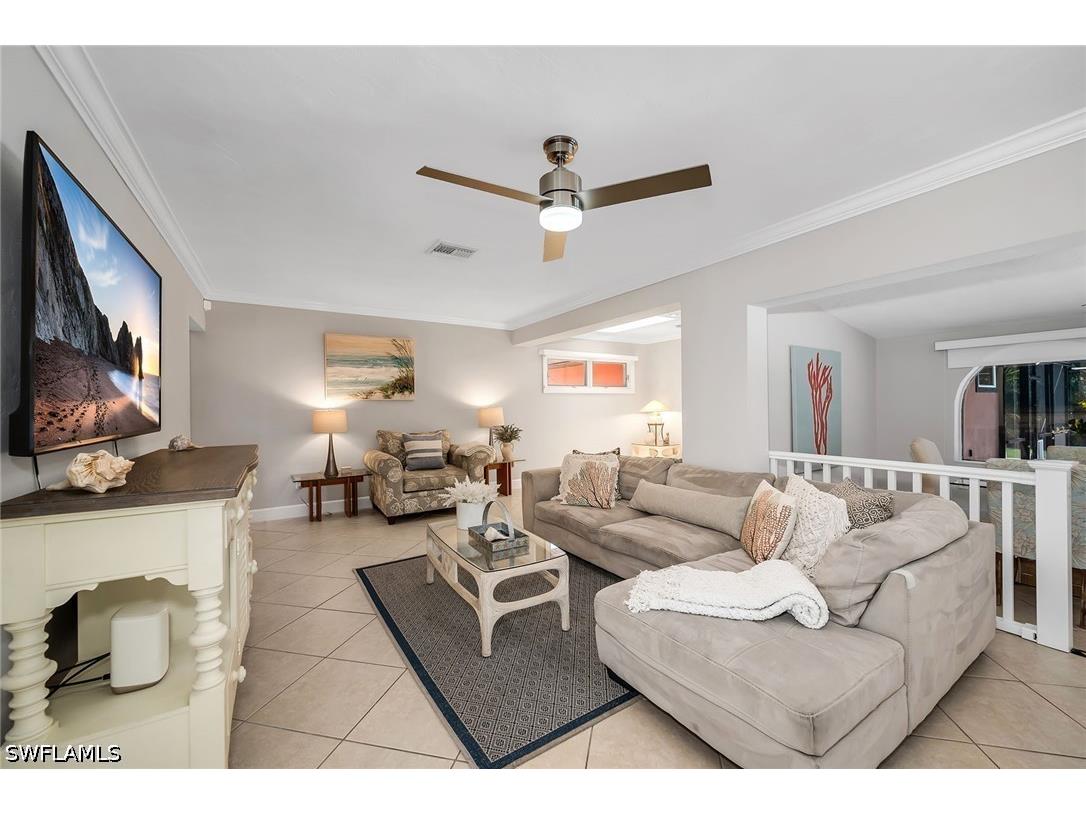 146 Greenbrier Street Marco Island FL 34145 226016733 image3