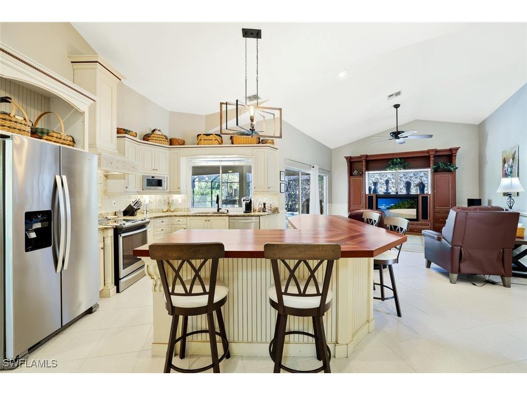 146 Muirfield Circle Naples FL 34113 225080710 image12