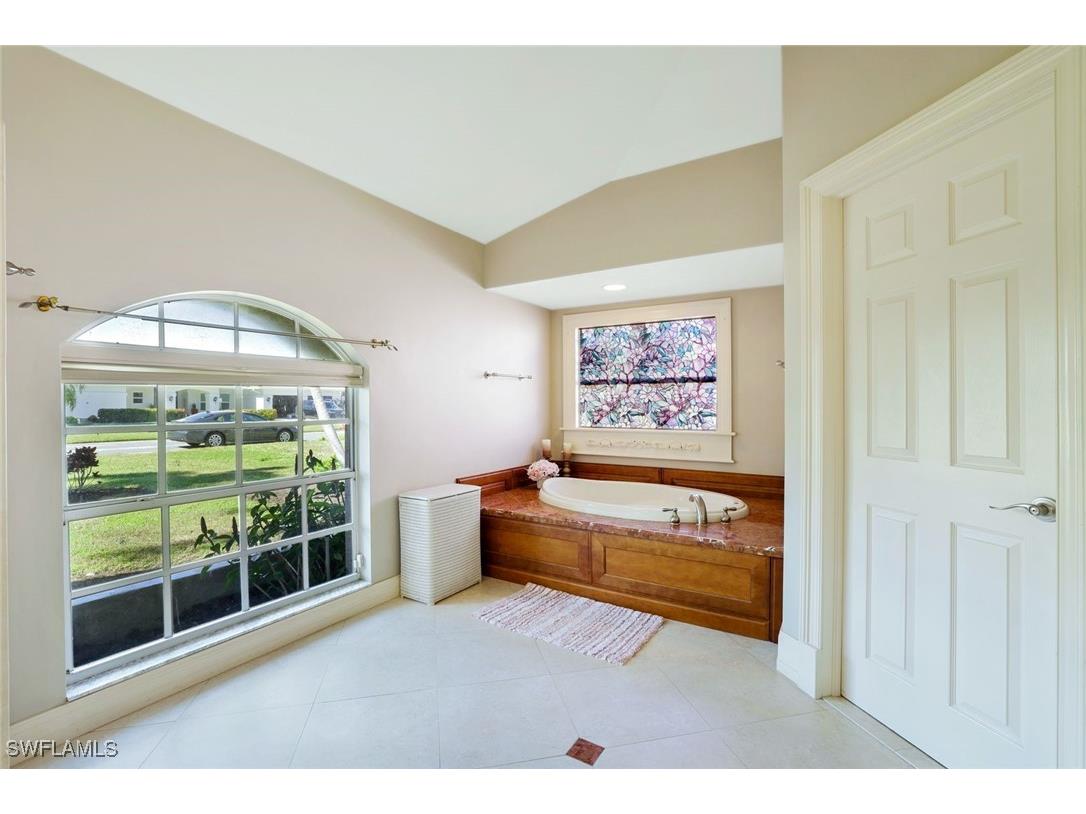 146 Muirfield Circle Naples FL 34113 225080710 image18