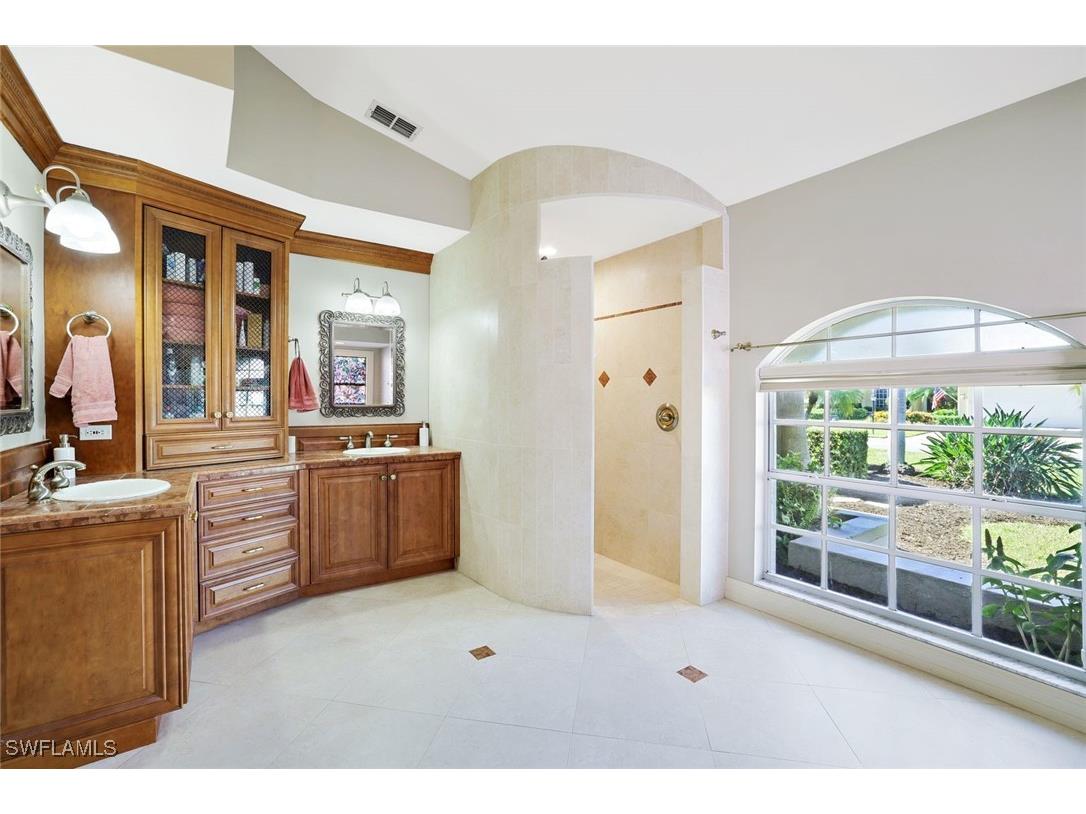 146 Muirfield Circle Naples FL 34113 225080710 image20