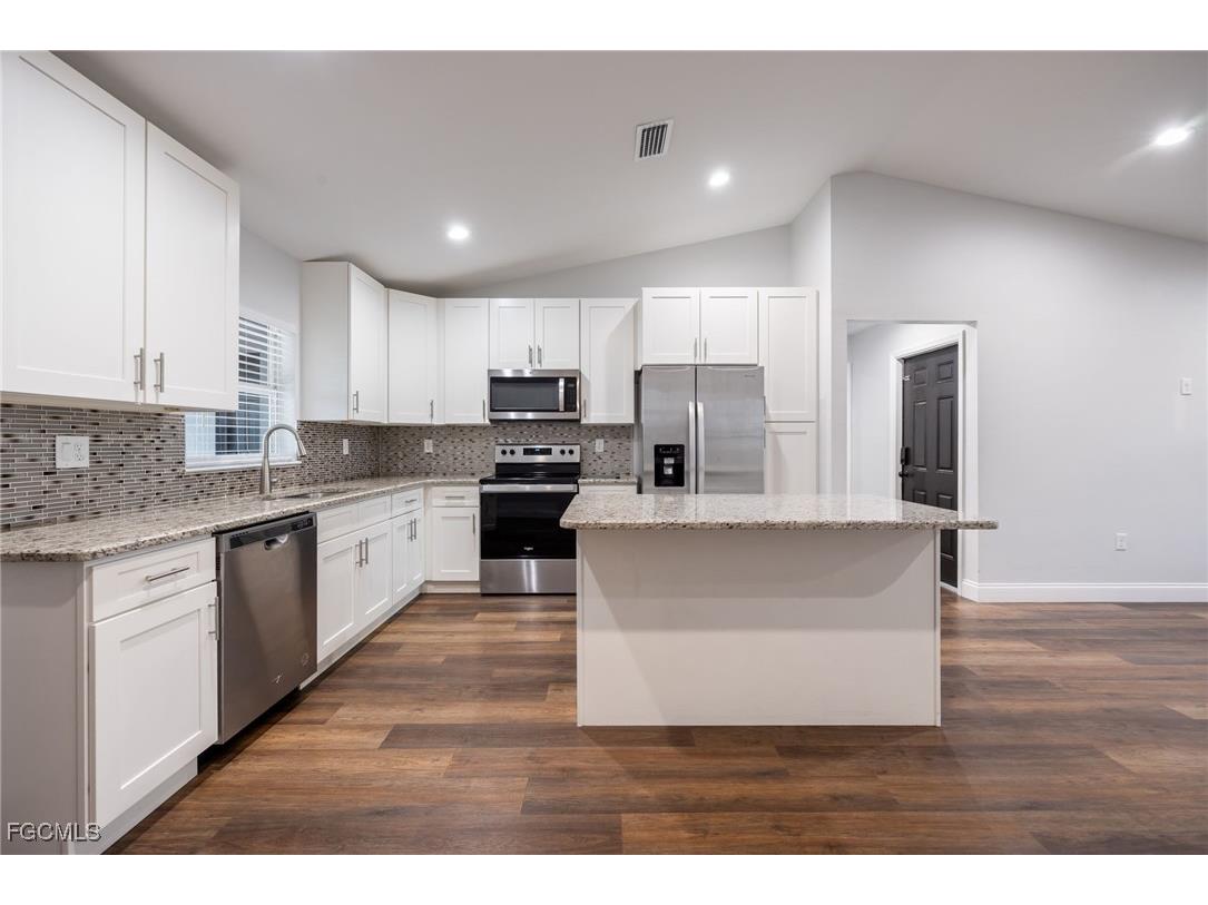 146 Plantation Drive Labelle FL 33935 2025014156 image10