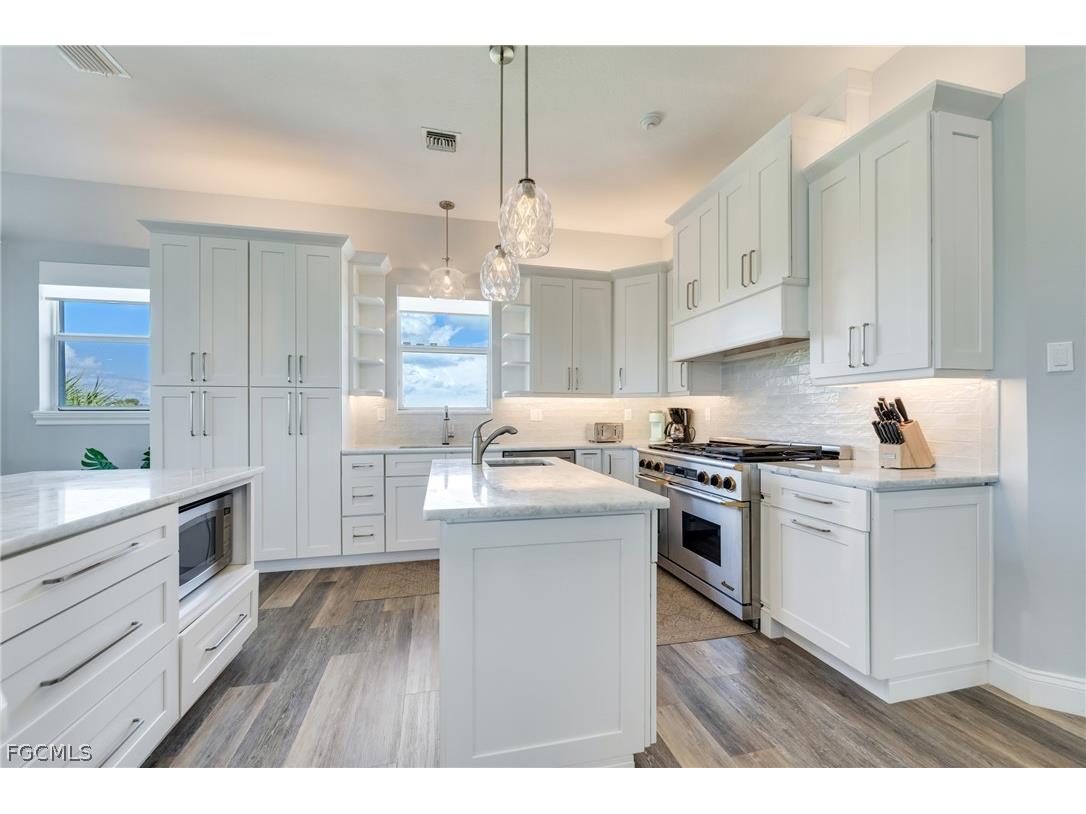 1460 Middle Gulf Drive Sanibel FL 33957 2026010689 image13