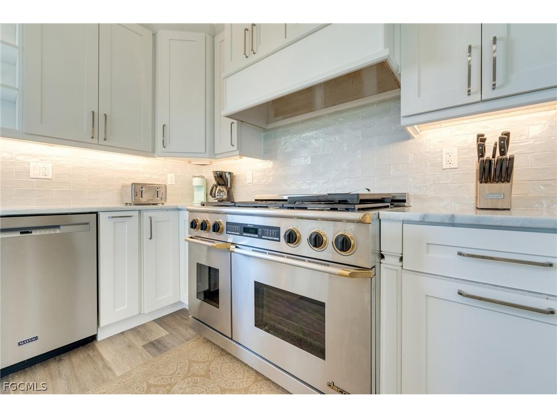 1460 Middle Gulf Drive Sanibel FL 33957 2026010689 image14