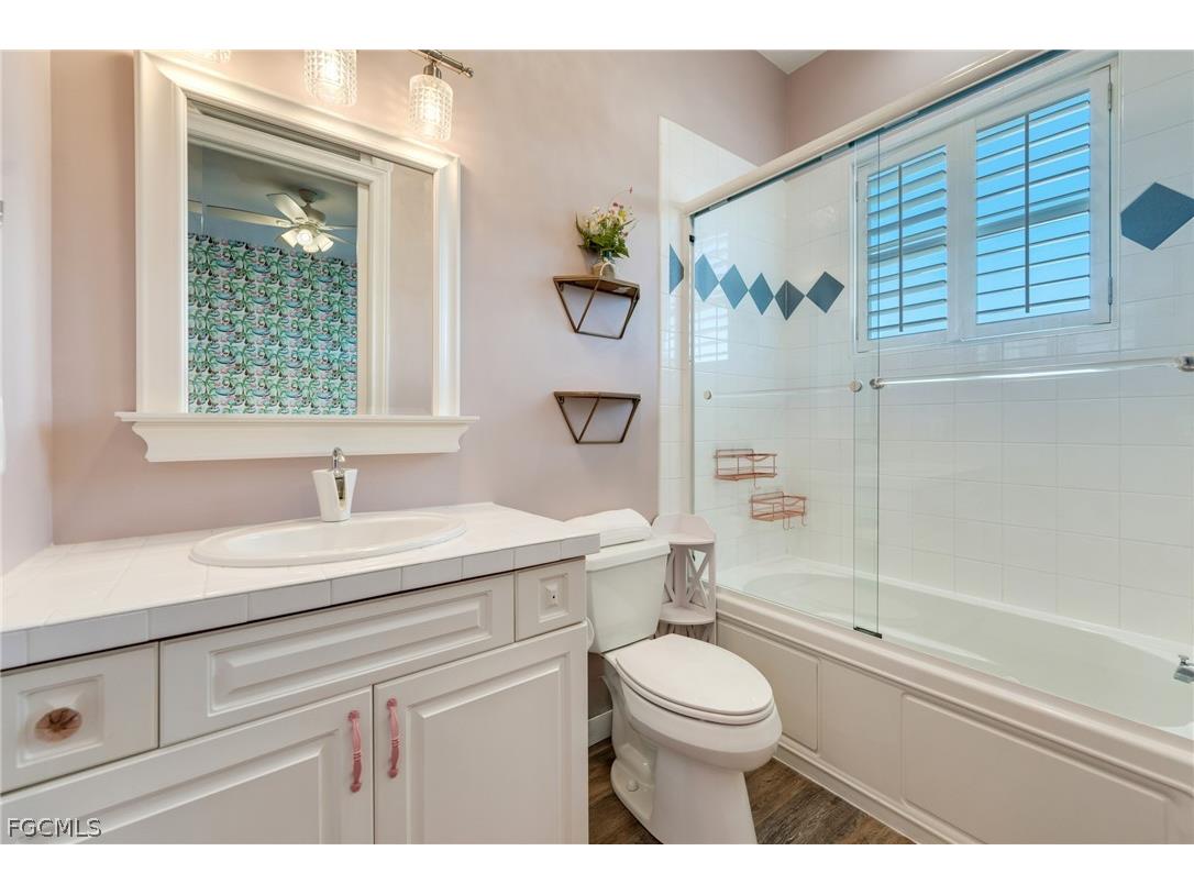 1460 Middle Gulf Drive Sanibel FL 33957 2026010689 image36