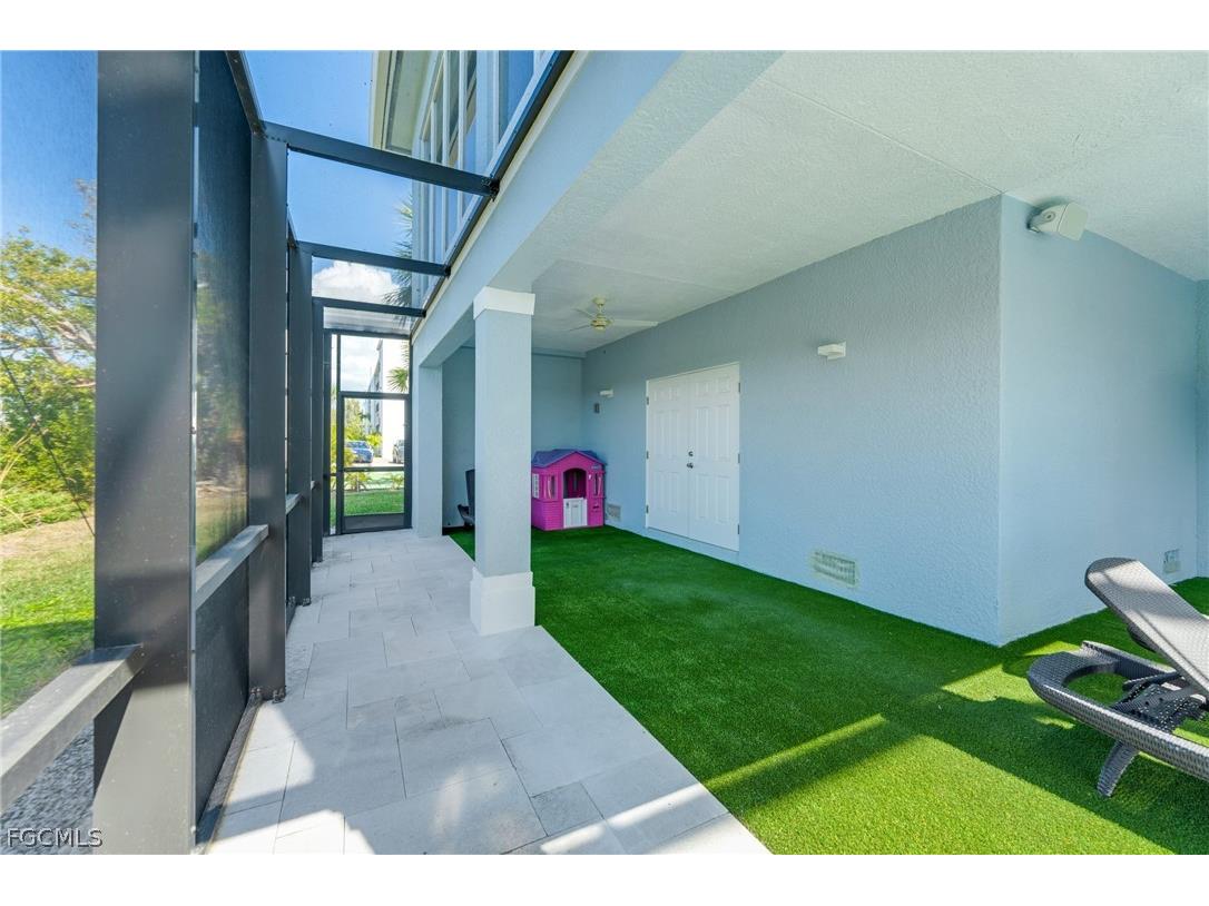 1460 Middle Gulf Drive Sanibel FL 33957 2026010689 image46