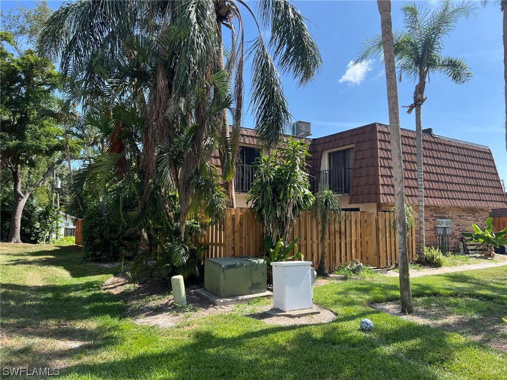 1460 Park Shore Circle #3 Fort Myers FL 33901 223050634 image1
