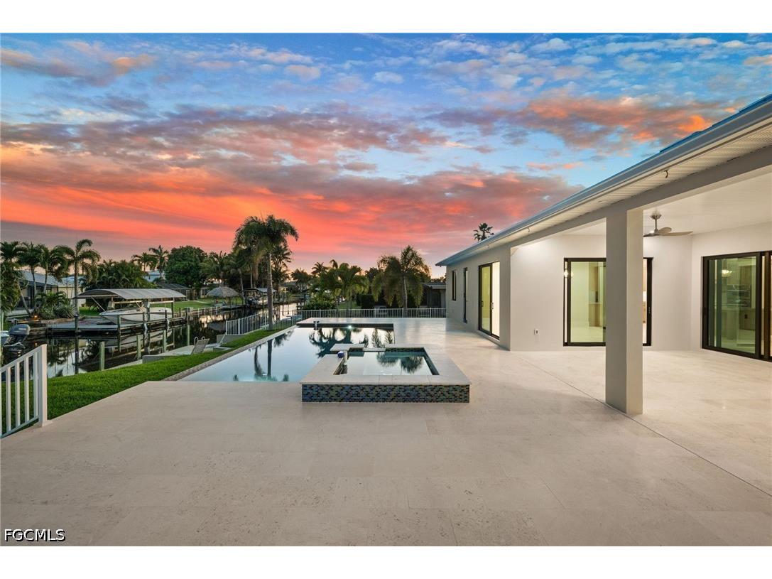 1460 Venetian Court Cape Coral FL 33904 2026021498 image6