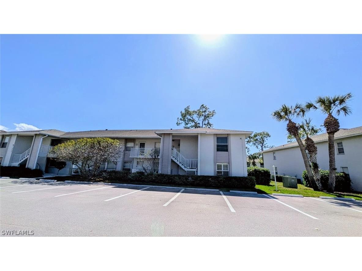 1462 Churchill Circle #T204 Naples FL 34116 226008154 image2