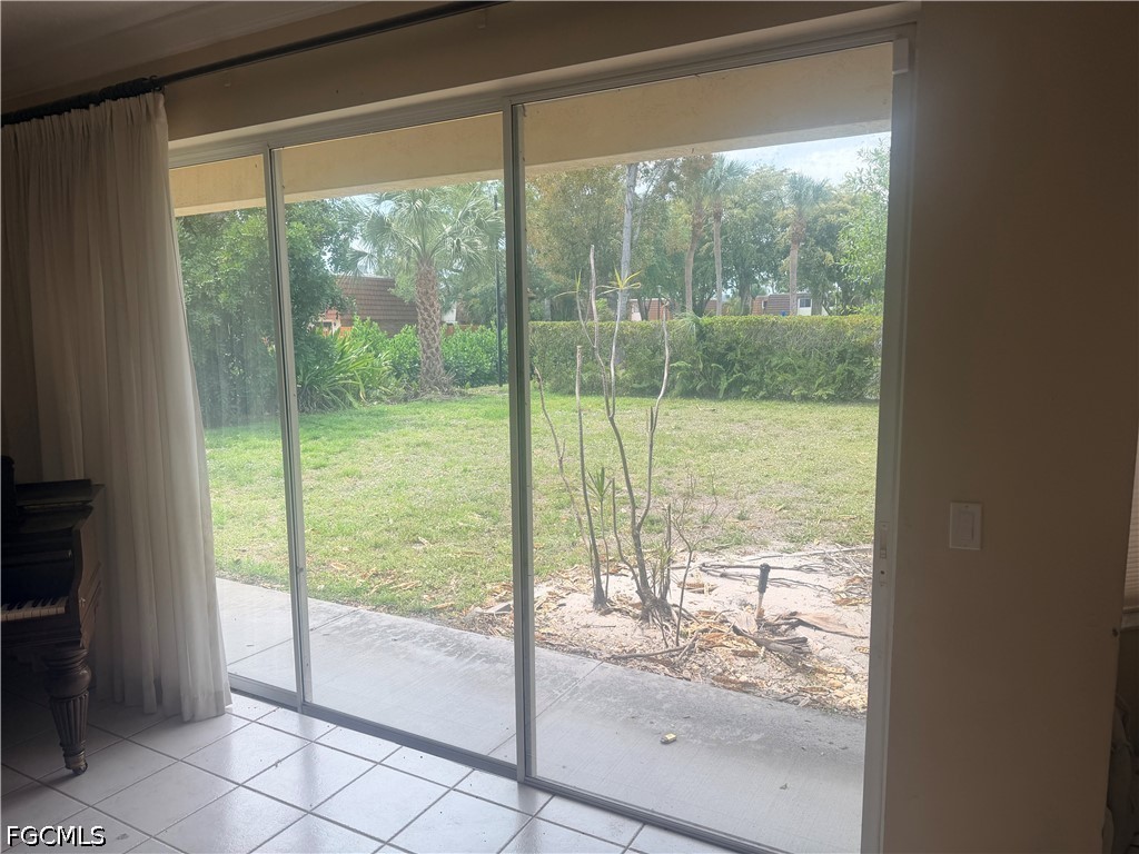 1462 Friendship Walkway Fort Myers FL 33901 2026016699 image5