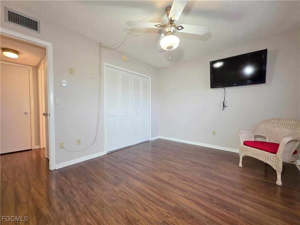 1462 Myerlee Country Club Boulevard #2F Fort Myers FL 33919 2025019334 image15