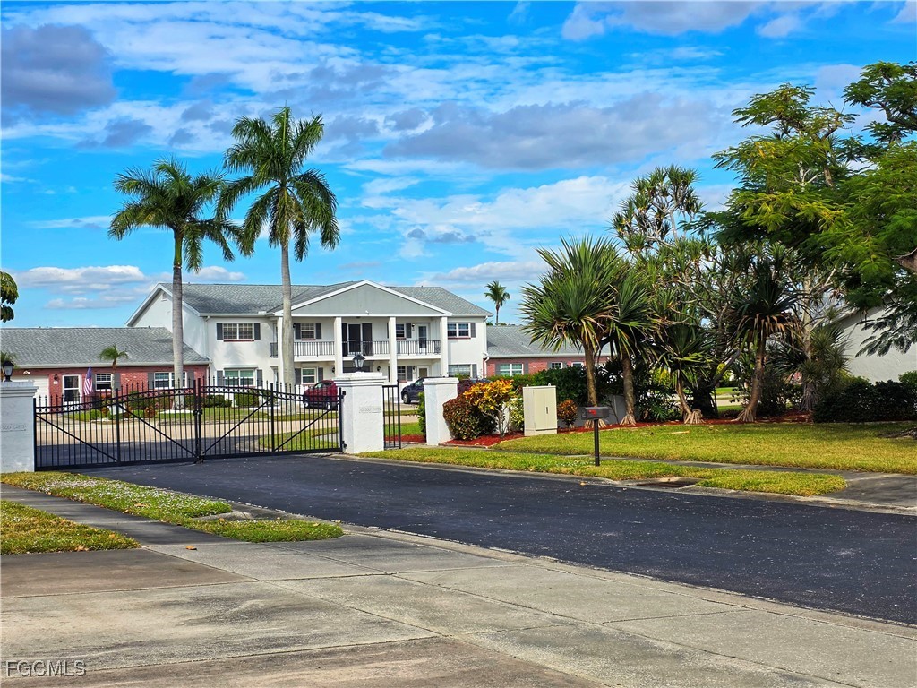 1462 Myerlee Country Club Boulevard #2F Fort Myers FL 33919 2025019334 image41