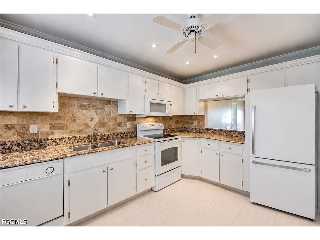 1462 Myerlee Country Club Boulevard #2G Fort Myers FL 33919 2026022087 image8
