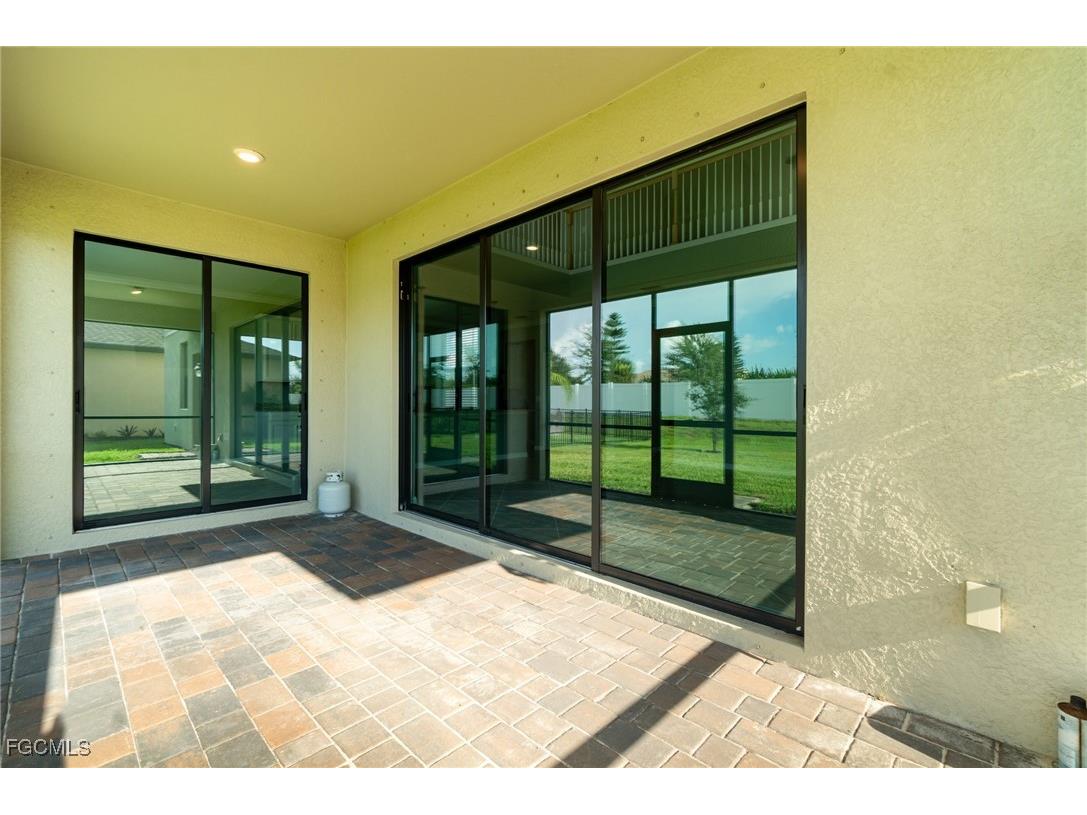 14626 Carva Lane Fort Myers FL 33905 2025007297 image38