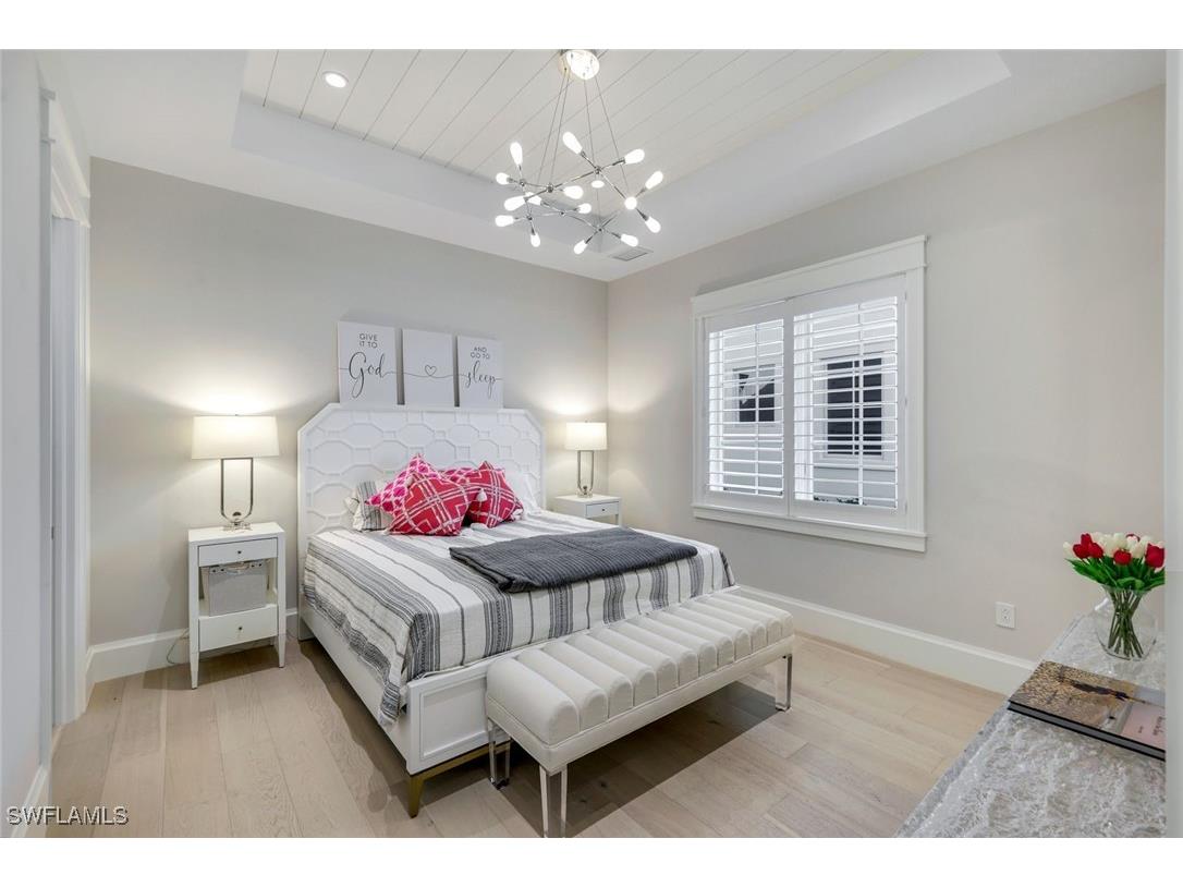 1463 2nd Avenue S Naples FL 34102 224059537 image17