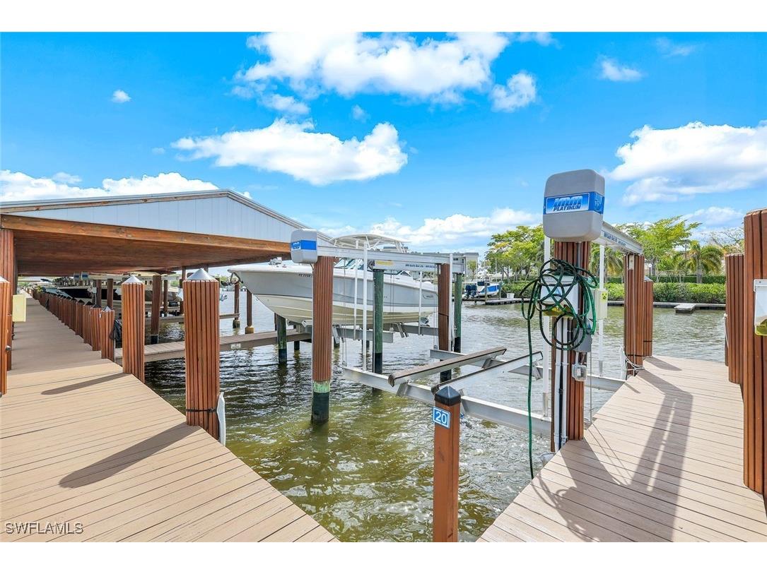 1463 2nd Avenue S Naples FL 34102 224059537 image31