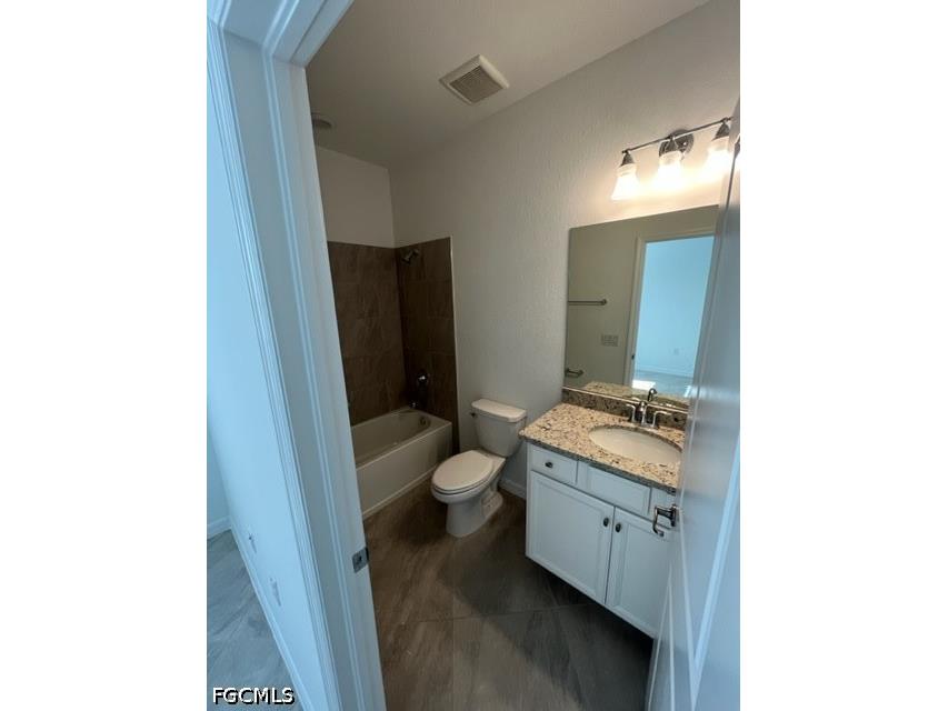 14638 Cantabria Drive Fort Myers FL 33905 2026016765 image11