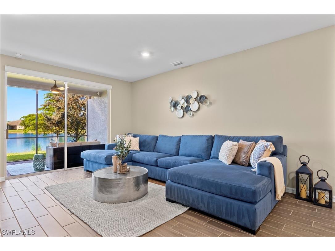 14644 Edgewater Circle Naples FL 34114 223069743 image1