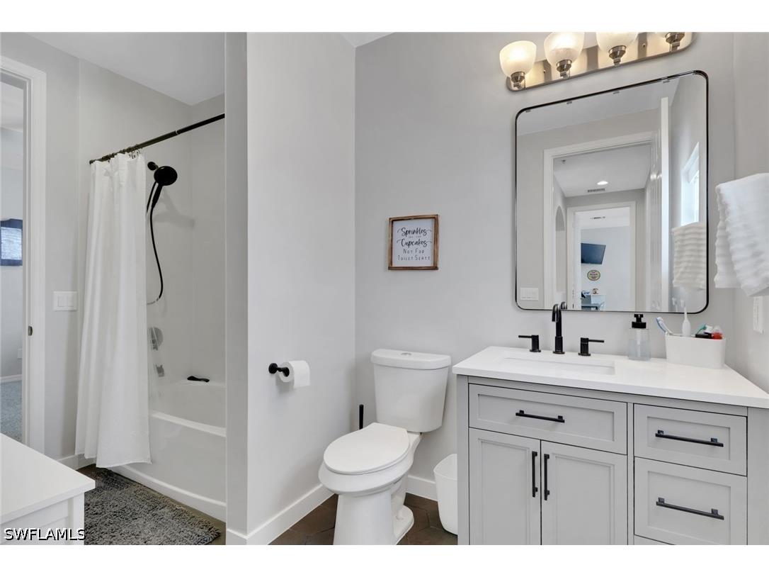 1465 Mariposa Circle #201 Naples FL 34105 226013584 image20