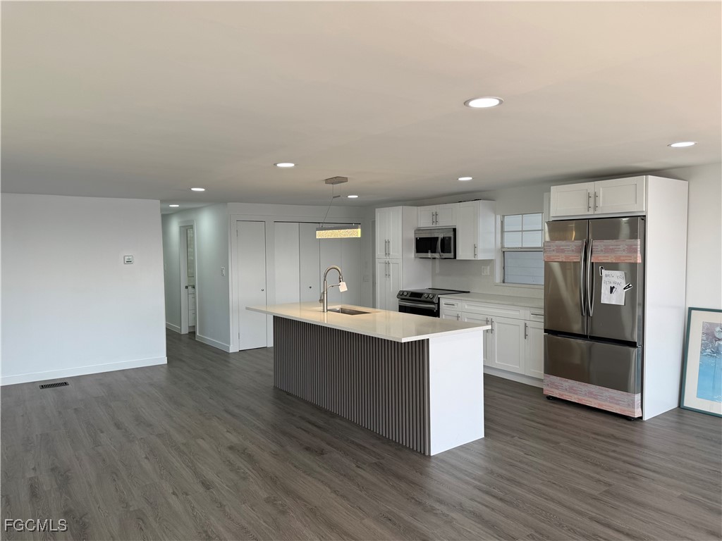 14657 Paul Revere Loop North Fort Myers FL 33917 2026005612 image8