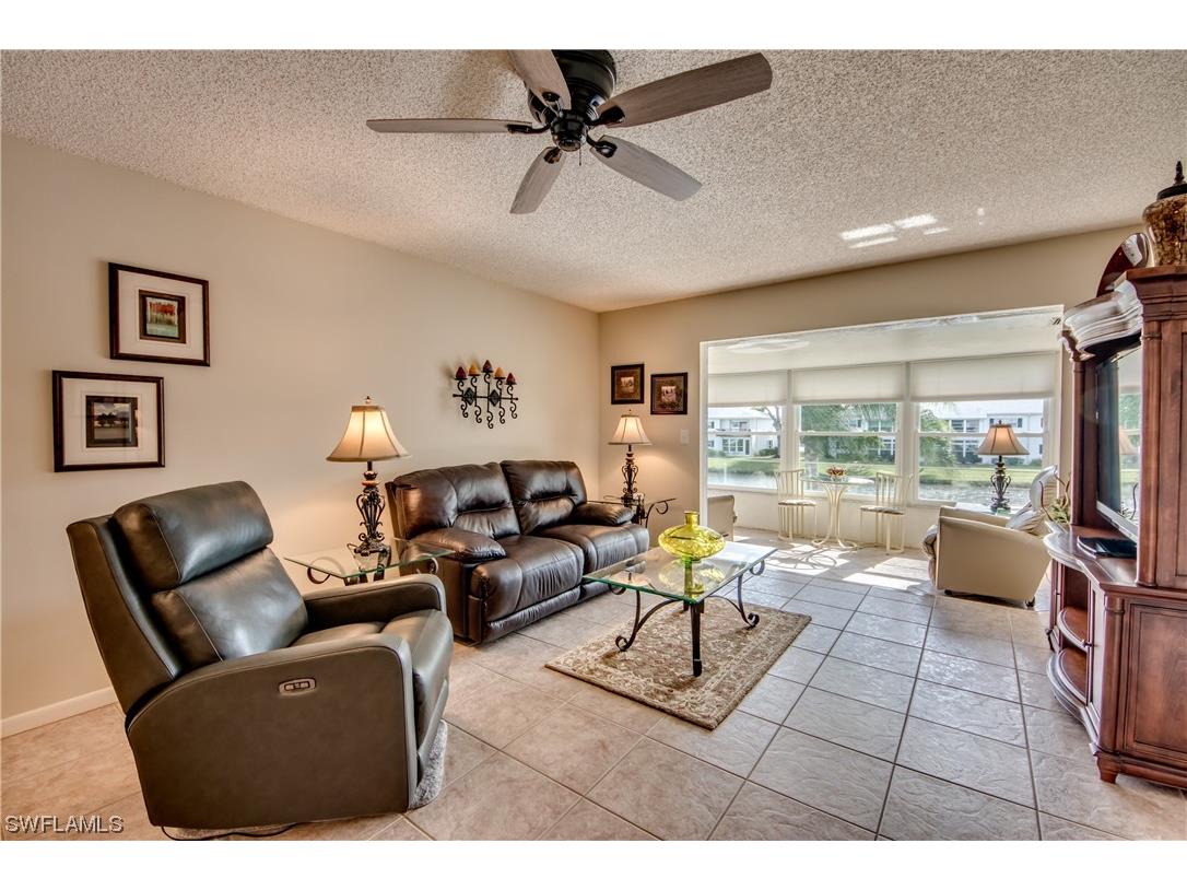 1466 Myerlee Country Club Boulevard #2D Fort Myers FL 33919 223095353 image1