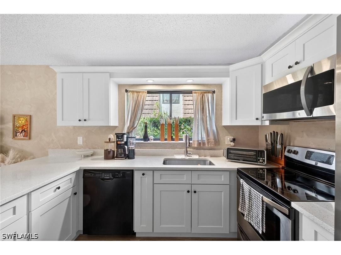 1466 Park Shore Circle #3 Fort Myers FL 33901 226018135 image7
