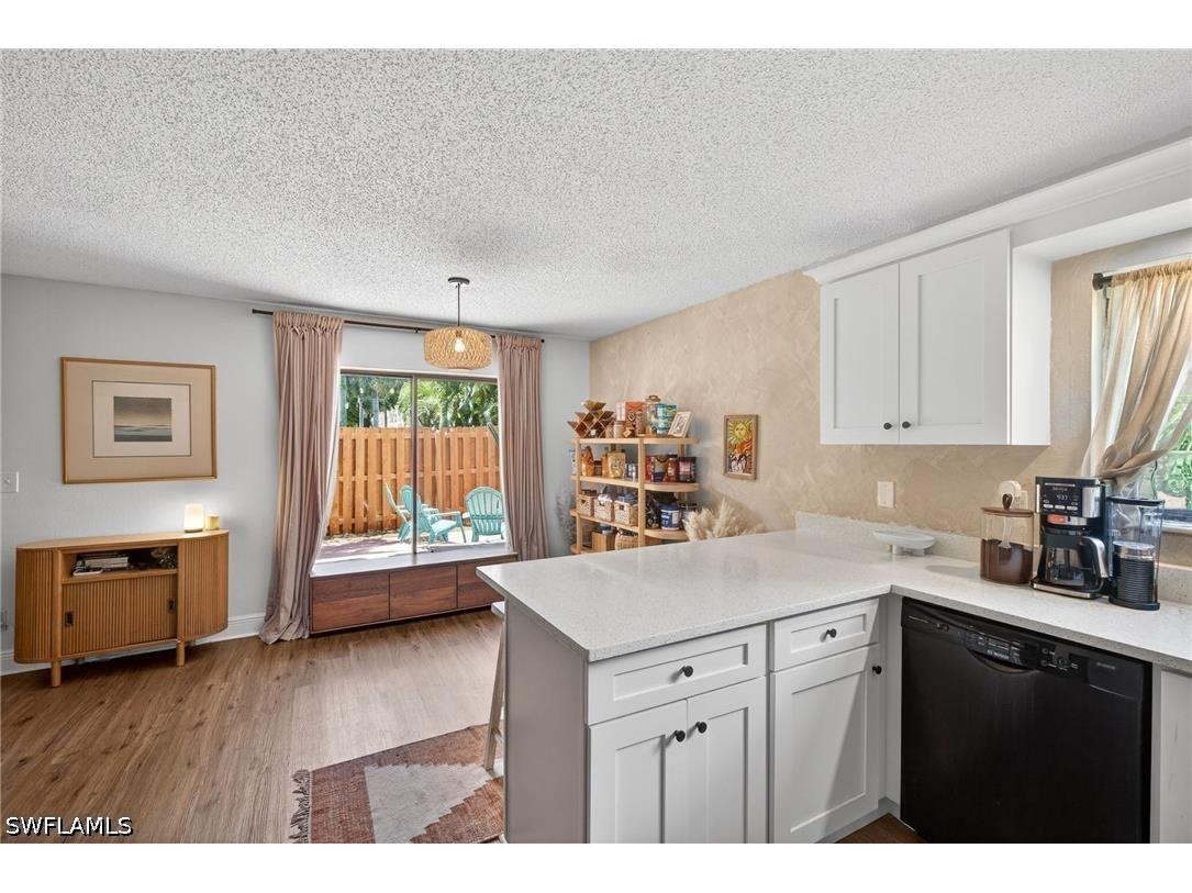 1466 Park Shore Circle #3 Fort Myers FL 33901 226018135 image8