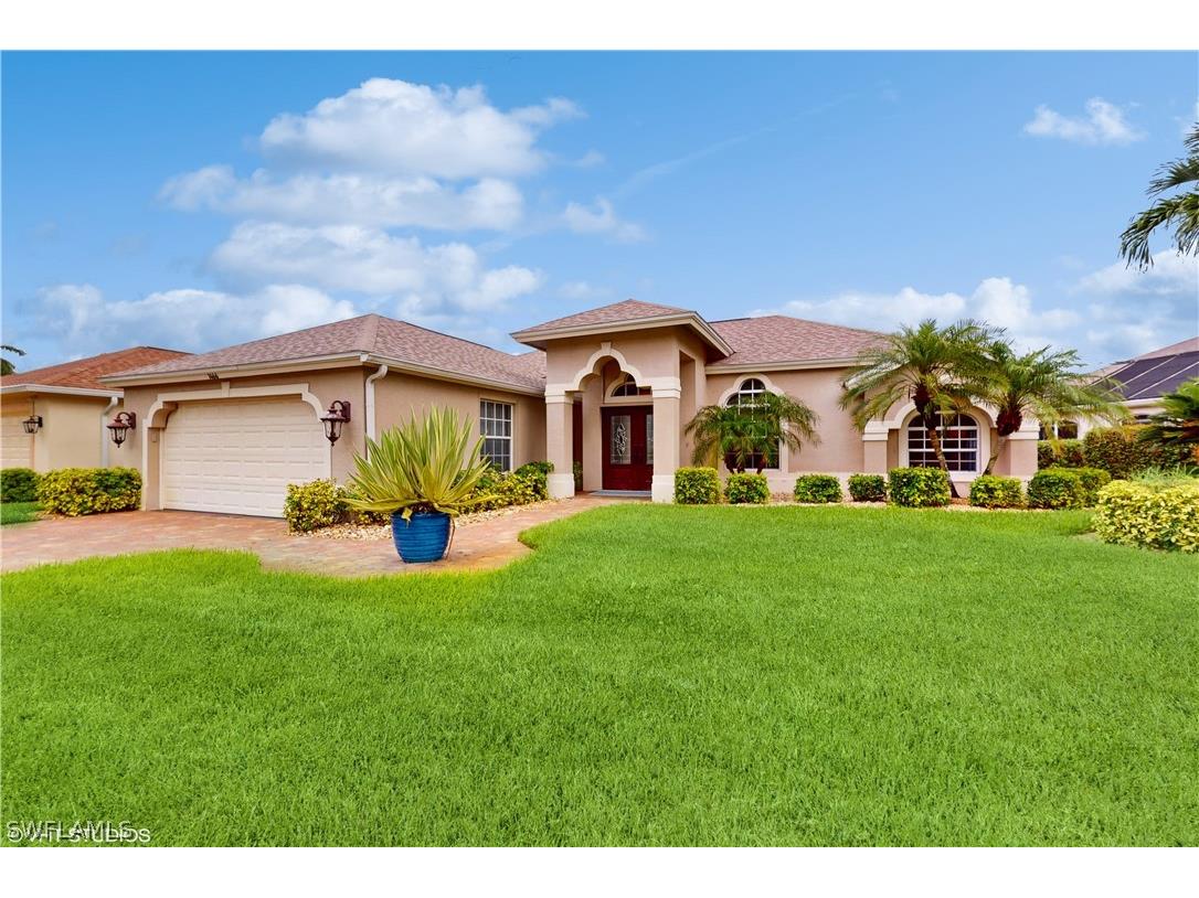 1466 Vintage Lane Naples FL 34104 224061455 image1