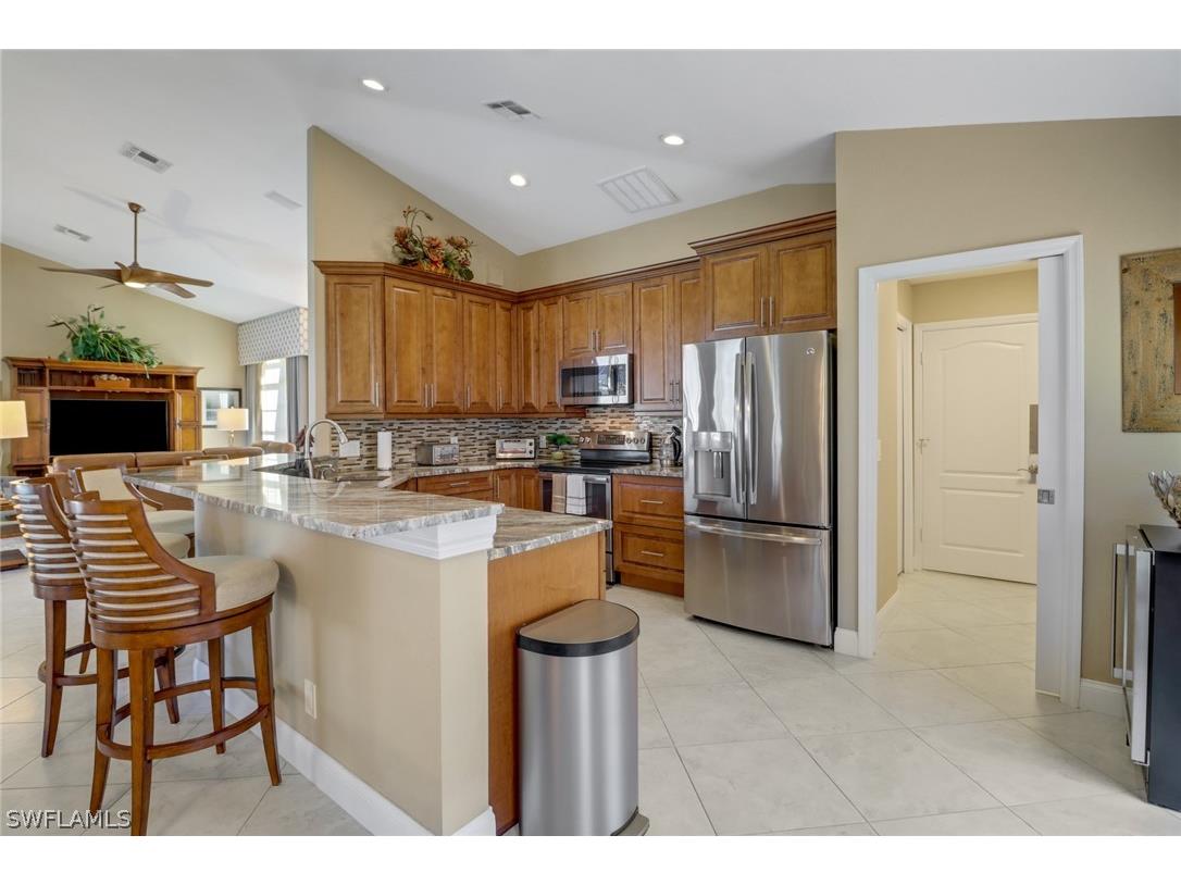 1466 Vintage Lane Naples FL 34104 226011232 image7